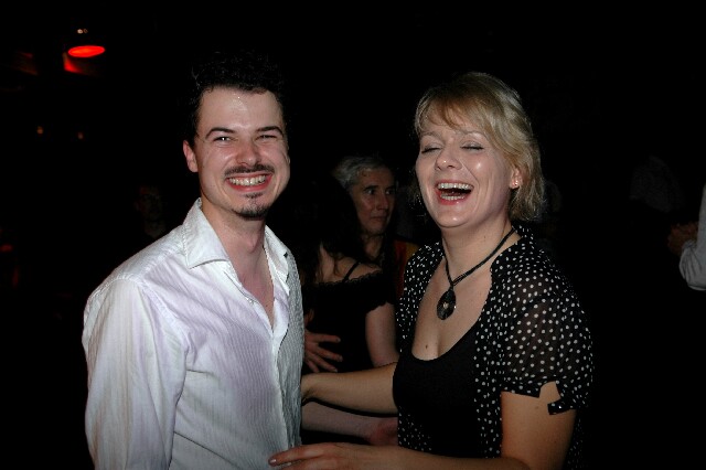 min 2007 11 10 fous swing 433